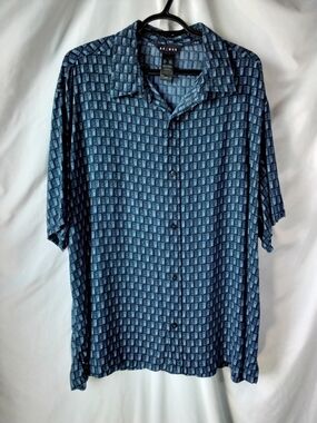 Axcess Blue Patterned Short-Sleeve Button-Up Shirt